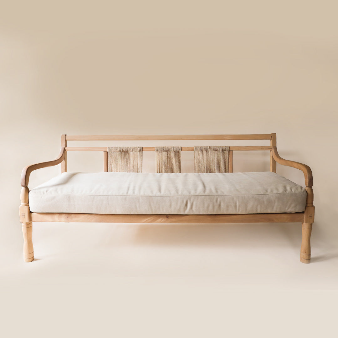Rhino Daybed